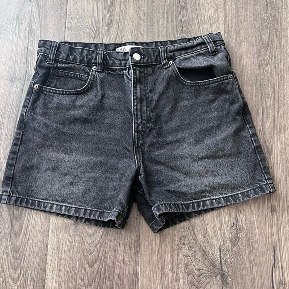 Zara Black Denim Shorts size 32 - Picture 1 of 4